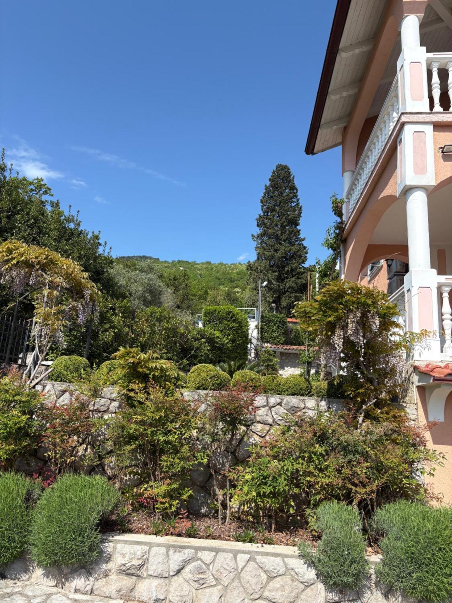 Bed And Breakfast Villa Iris Mošćenička Draga 外观 照片