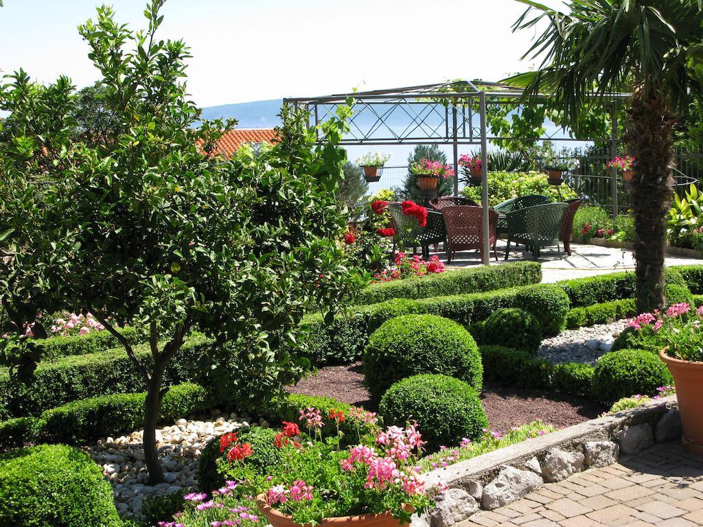 Bed And Breakfast Villa Iris Mošćenička Draga 外观 照片