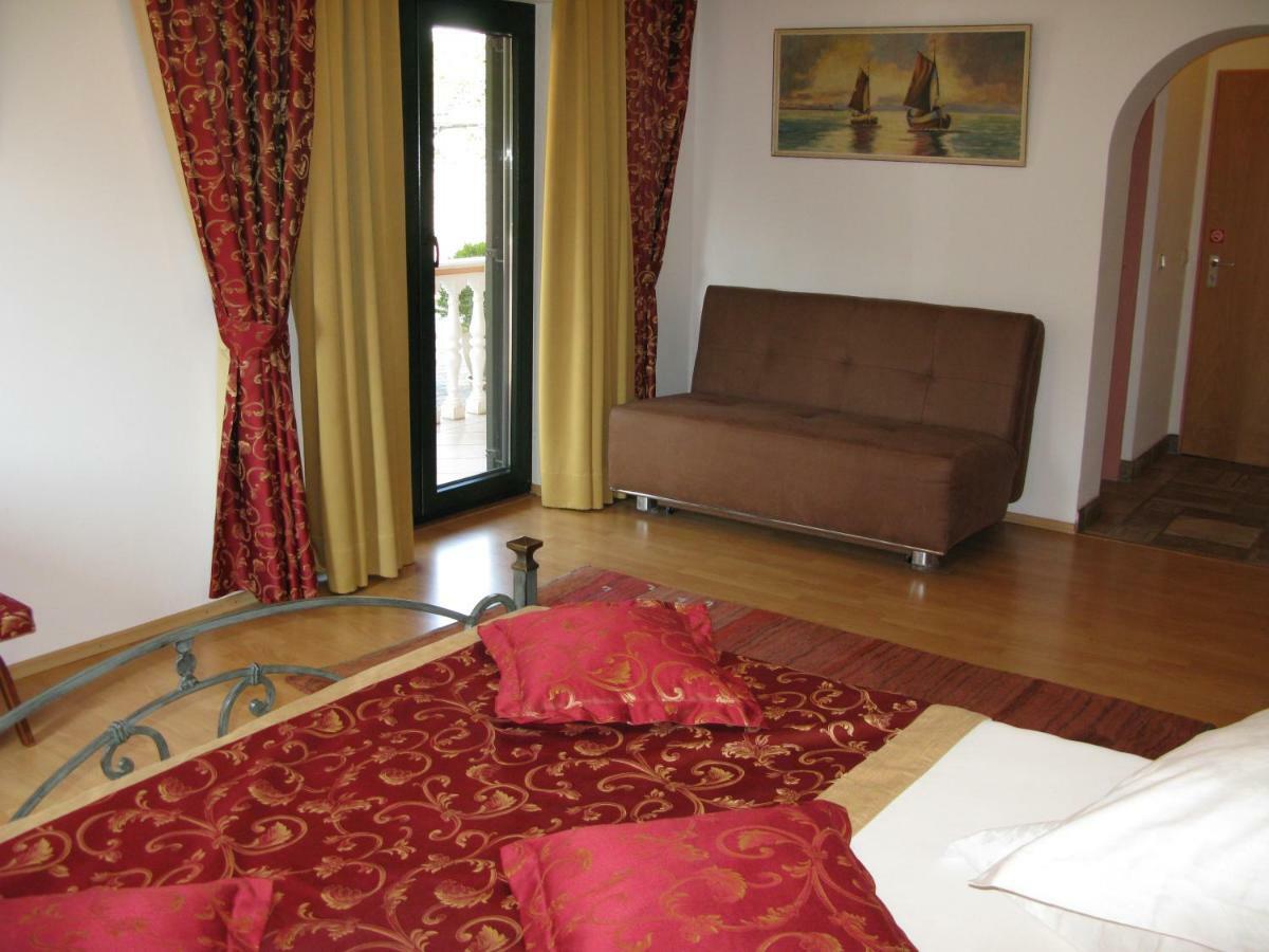 Bed And Breakfast Villa Iris Mošćenička Draga 外观 照片