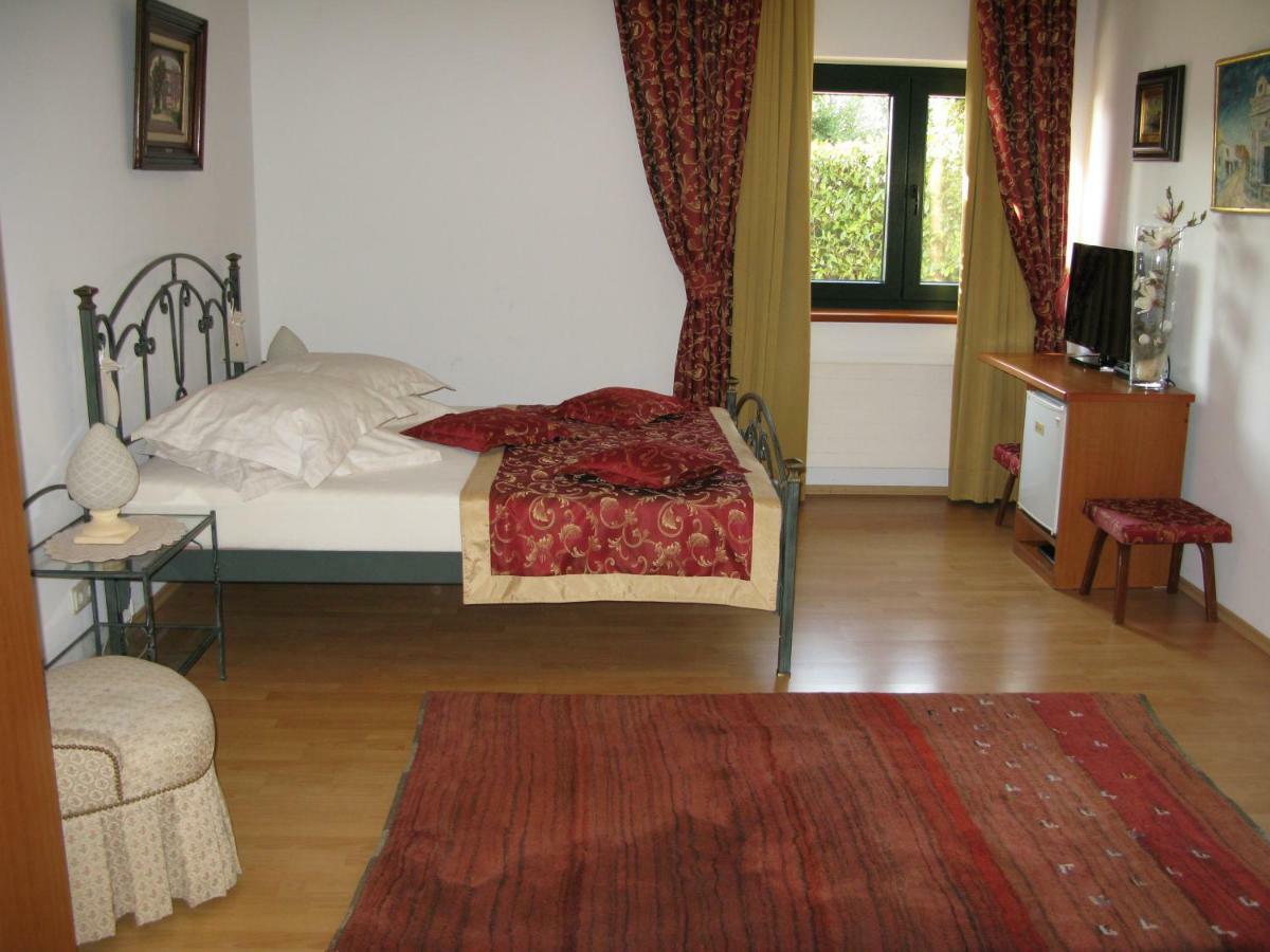 Bed And Breakfast Villa Iris Mošćenička Draga 外观 照片